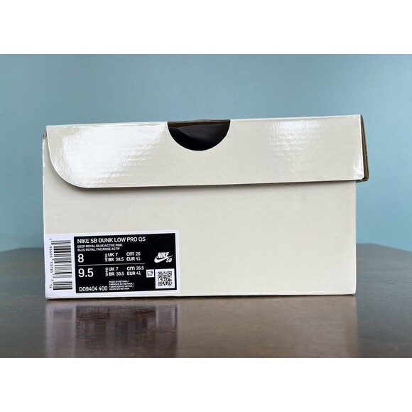Nike SB Dunk Low Pro QS "Run The Jewels" Men’s Size 8 DO9404-400 - Picture 11 of 11